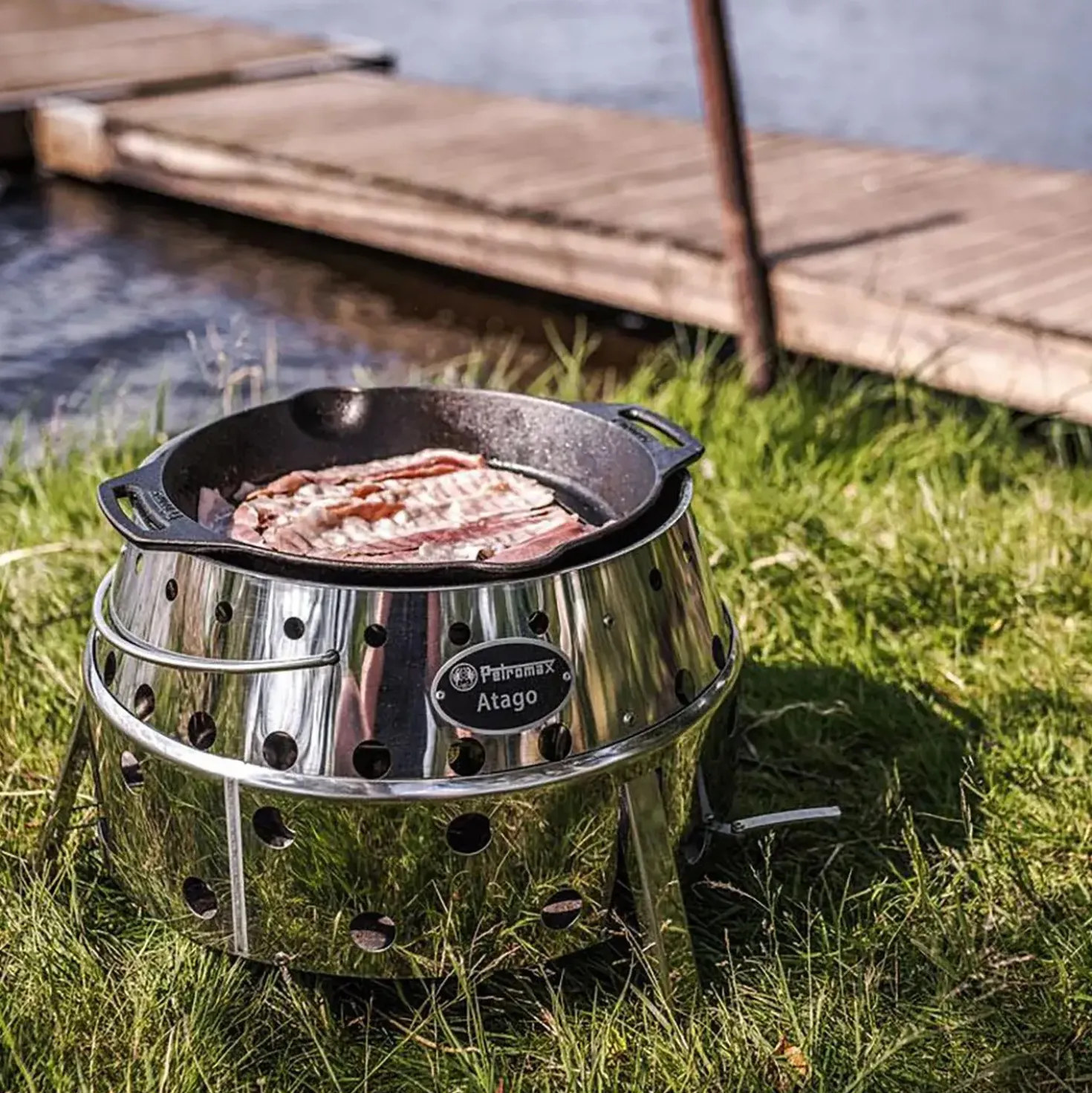 Petromax Grill Fire Skillet GP30H Two Handles